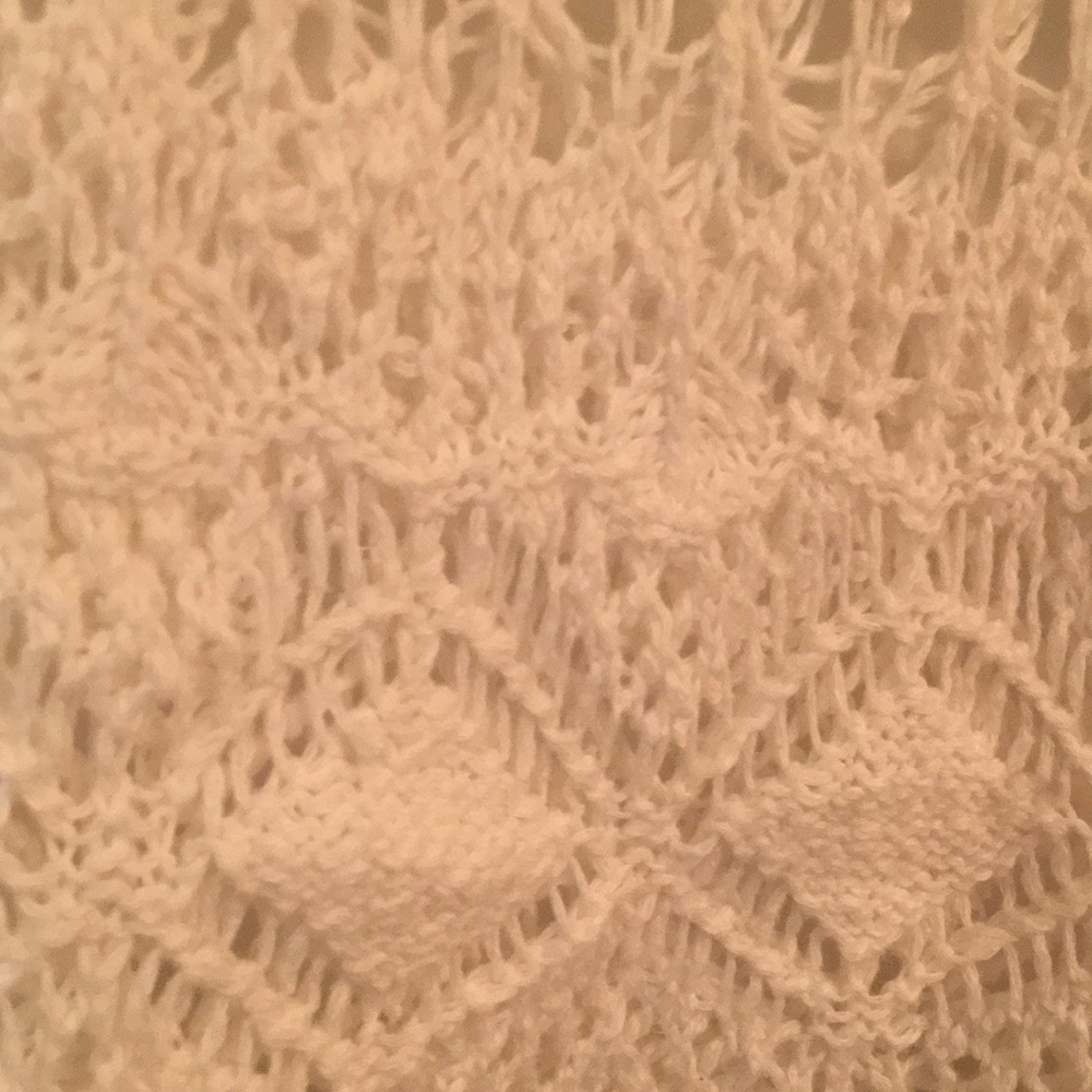 Girl’s blouse - Picture 2 of 2